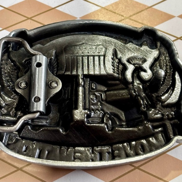 Truck Drivers Belt Buckle - Silver and Blue - Picture 7 of 7